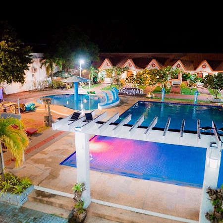 Cris Del Mar Resort Bolinao Kültér fotó