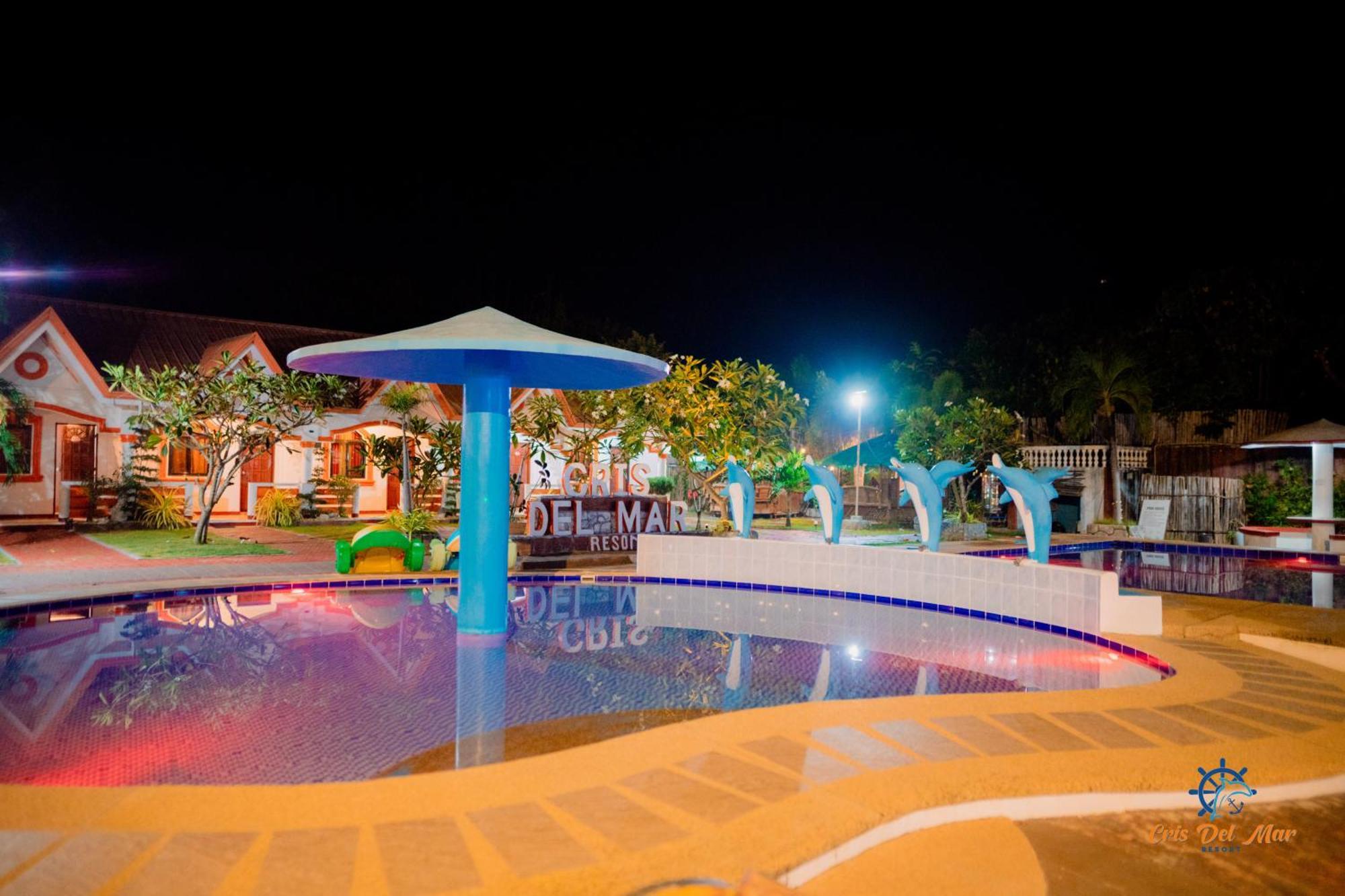 Cris Del Mar Resort Bolinao Kültér fotó