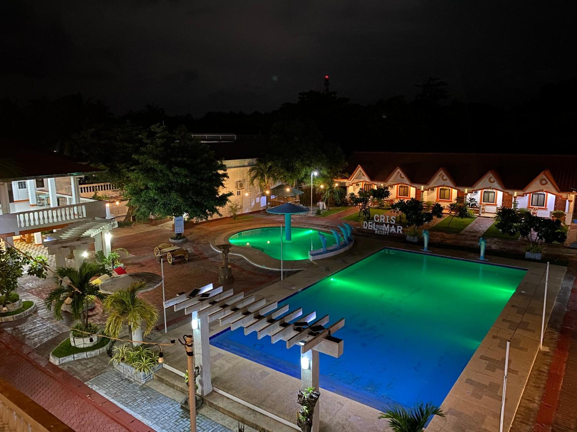 Cris Del Mar Resort Bolinao Kültér fotó