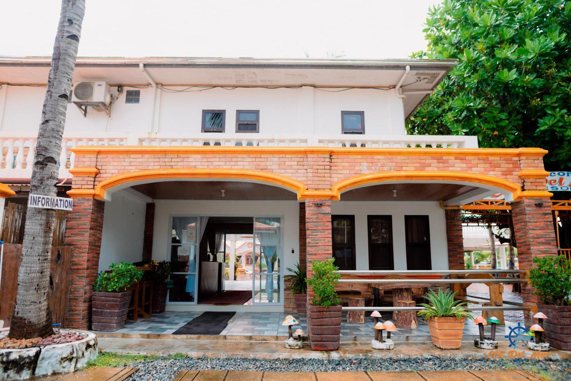 Cris Del Mar Resort Bolinao Kültér fotó